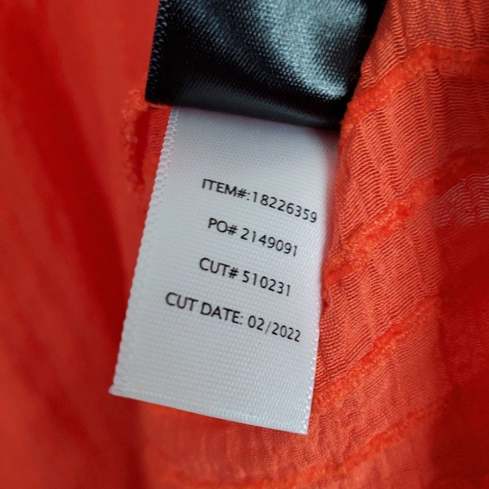 Torrid 4X Size 4 Blouse Peasant Textured Gauze Tiered Ruffle Keyhole Ribbon Tie - Picture 8 of 10